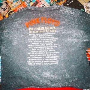 Long Sleeve Pink Floyd Cropped T-Shirt!